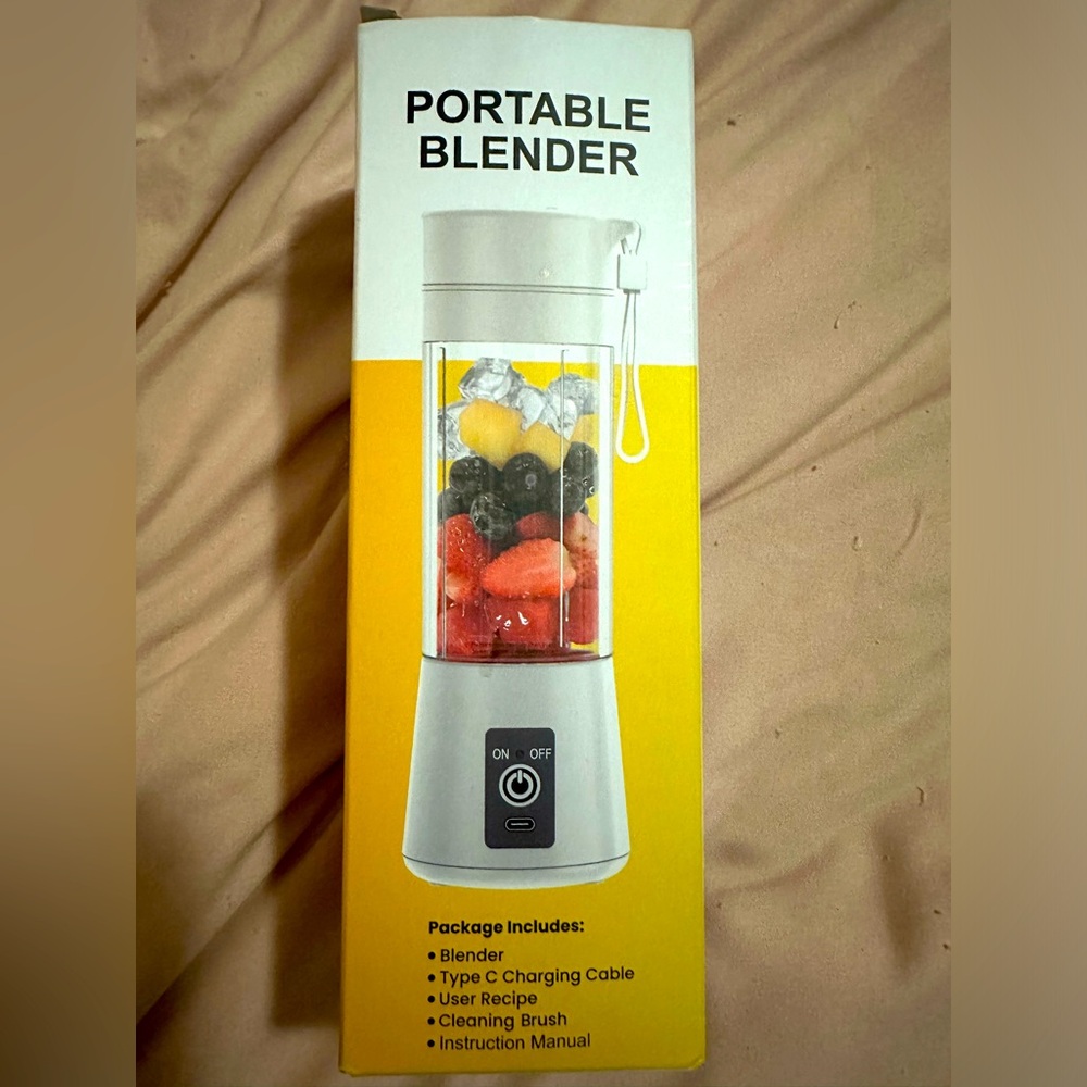 Portable blender